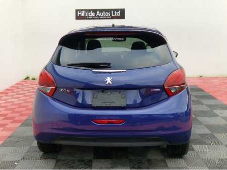 2017 Peugeot 208 ALLURE 1.2 PETROL 5DR AUTOMATIC €10,950 thumbnail
