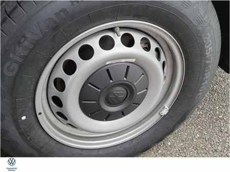 2026 Volkswagen Crafter TRENDLINE MWB LOW ROOF 2.0TDI 140BHP €45,500 thumbnail