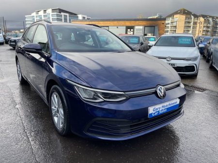 2022 Volkswagen Golf 2.0 TDI Life Estate 5dr Diesel Manual Euro 6 (s/s) (115 ps) thumbnail