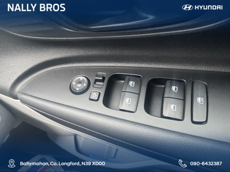 2022 Hyundai i20 CLASSIC 5DR thumbnail