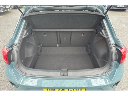 2025 Volkswagen T-Roc R-LINE TSI S-A DSG €41,150 thumbnail