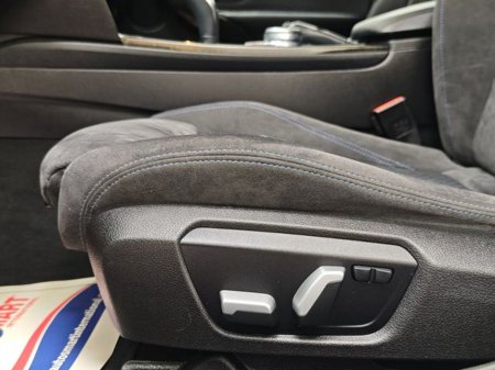 2018 BMW 3 Series - thumbnail 26