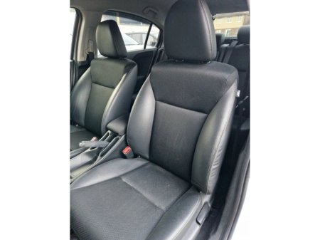 2018 Honda Grace - thumbnail 13