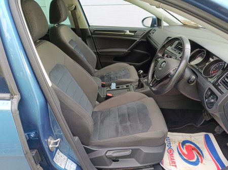 2016 Volkswagen Golf - thumbnail 15