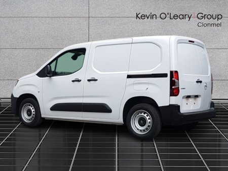2024 Opel Combo L1H1 NEW MODEL COMBO KOMFORT 1.05D 6 SPEED €17,805