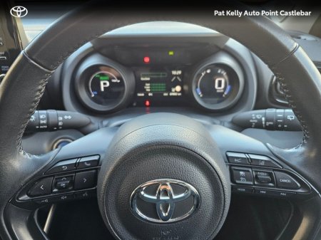 2022 Toyota Yaris - thumbnail 15