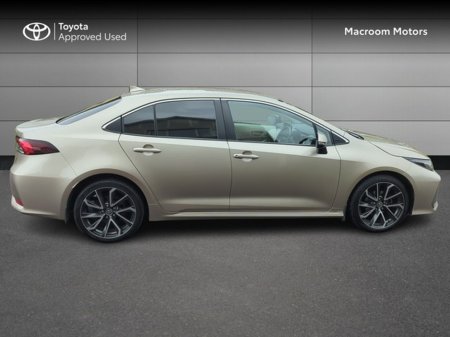 2022 Toyota Corolla - thumbnail 3