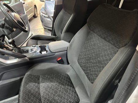 2014 Peugeot 3008 1.6 Hdi 115 bhp Active €6,488 thumbnail