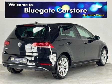 2018 Volkswagen Golf COMFORTLINE**DIGITAL DASH**TOUCH SCREEN MEDIA DISPLAY**REVERSE CAMERA**KEYLESS START**DUAL CLIMATE CONTROL**DSG GEARBOX**BLACK CLOTH INTERIOR** €18,495