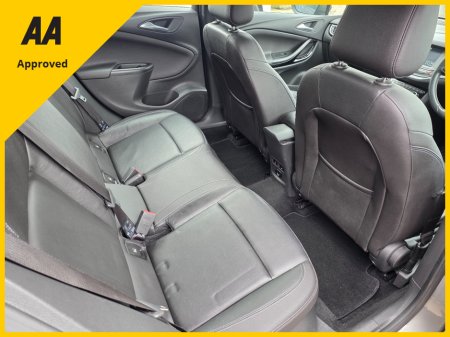 2017 Opel Astra - thumbnail 13