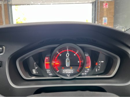 2017 Volvo V40 - thumbnail 20