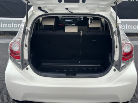 2013 Toyota Aqua Hybrid €8,950 thumbnail