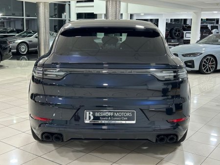 2023 Porsche Cayenne - view 4