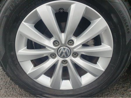 2014 Volkswagen Beetle 1.2 TSI Automatic €9,995 thumbnail