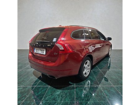 2016 Volvo V60 D4 (190hp) SE +Leather €10,888 thumbnail