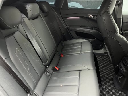 2023 Audi Q4 e-tron €34950 2023 AUDI Q4 E-TRON SPORTBACK 40 ADVANCED ELECTRIC AUTOMATIC / CRUISE CONTROL / 360° PARKING CAMERA / HEATED FRONT & REAR SEATS / PADDLE SHIFTS / AMBIENT LIGHTS / APPLE CARPLAY €34,950 thumbnail