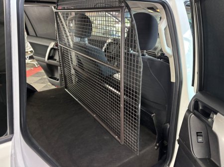 2014 Toyota Landcruiser - thumbnail 14