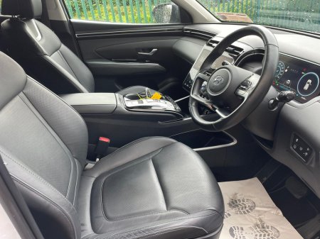 2022 Hyundai Tucson EXECUTIVE PLUS HEV 2TONE HYBRID AUTO €29,995 thumbnail