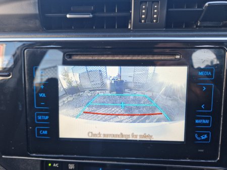 2016 Toyota Auris - thumbnail 10