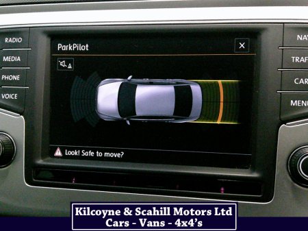 2015 Volkswagen Passat 2.0 TDI SE BUSINESS BLUEMOTION 150PS 4DR thumbnail