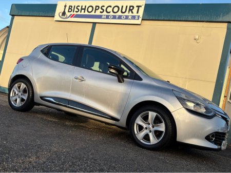 2014 Renault Clio 1.2 DYNAMIQUE MEDIANAV 75 75BHP 5DR €6,750 thumbnail