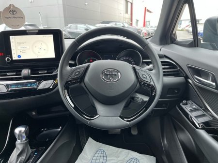 2023 Toyota C-HR - thumbnail 9