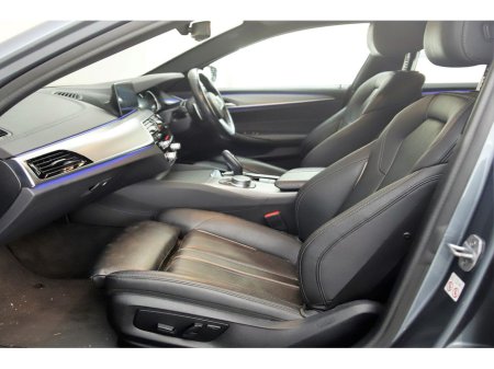 2018 BMW 5 Series - thumbnail 22