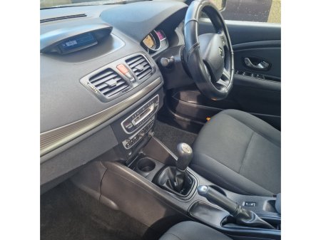 2011 Renault Fluence - thumbnail 12