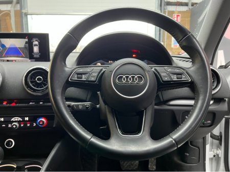 2019 Audi A3 €18950! 2019 AUDI A3 SB 30TFSI 1.4 AUTOMATIC / CRUISE CONTROL / REVERSE CAMERA €18,950 thumbnail