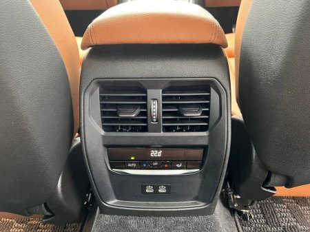 2021 BMW 3 Series - thumbnail 13