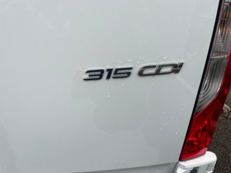 2026 Mercedes-Benz Sprinter 315 MWB High Roof BASE