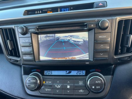 2014 Toyota Rav4 RAV4 2.0 D-4D LUNA 2WD 4DR €9,950