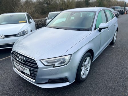 2018 Audi A3 DBA-8VCXS €17,950 thumbnail