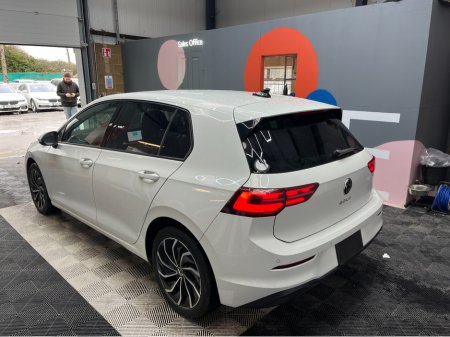 2024 Volkswagen Golf - thumbnail 4