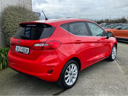 2018 Ford Fiesta - thumbnail 4