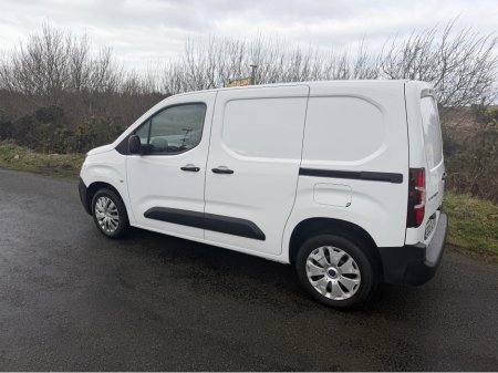 2020 Peugeot Partner PROFESSIONAL L1 BHDI €12,750 thumbnail