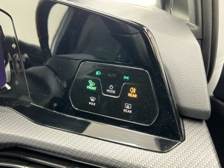 2023 Volkswagen Golf - thumbnail 30