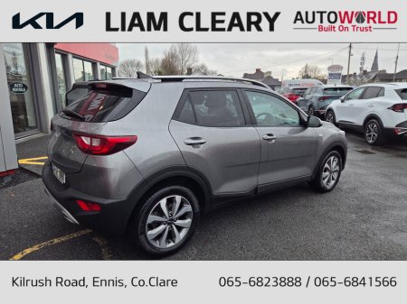 2025 Kia Stonic - thumbnail 3