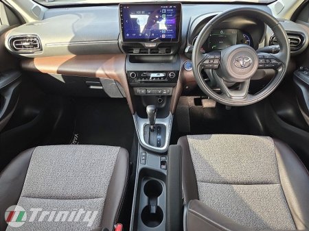 2021 Toyota Yaris Cross - thumbnail 2