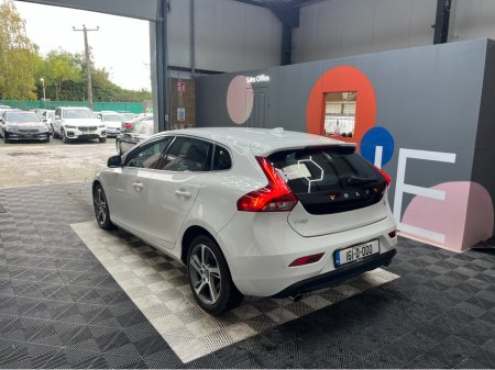 2016 Volvo V40 €14950! 2016 VOLVO V40 D4 2.0L DIESEL / 98K KMS / LANE ASSIST, REVERSE CAMERA & MORE €14,950