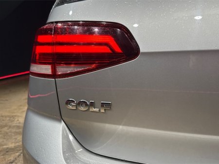 2018 Volkswagen Golf - thumbnail 10
