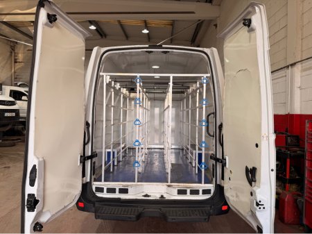 2022 Nissan Interstar L4 H2 145 RWD SINGLE €23,983 thumbnail