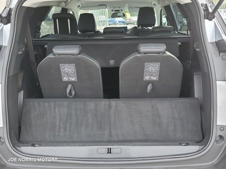 2021 Peugeot 5008 - thumbnail 9