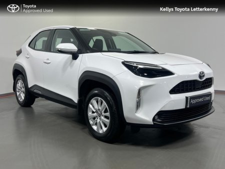 2022 Toyota Yaris Cross - thumbnail 1