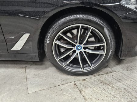 2017 BMW 5 Series 520d Luxury €16,950 thumbnail