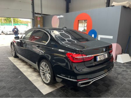 2016 BMW 7 Series - thumbnail 5