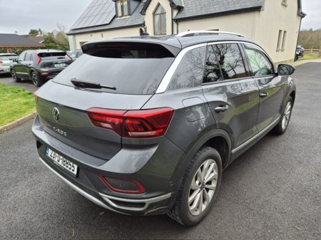 2023 Volkswagen T-Roc 1.5 TSI 150HP DSG Style Low mileage Mint €32,995 thumbnail
