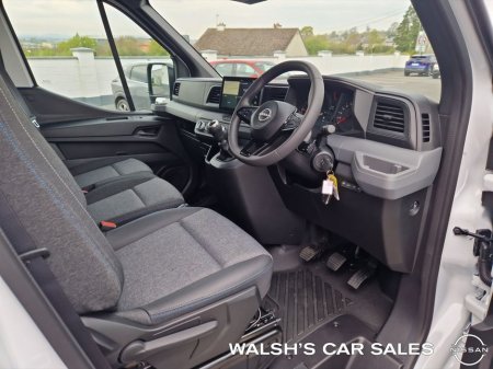 2026 Nissan Interstar L3H2 FWD 130 SV PREMIUM + HEATED WINDSCREEN MY25 €35,162 thumbnail