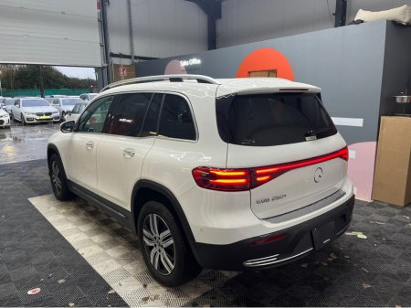 2024 Mercedes-Benz EQB - thumbnail 4