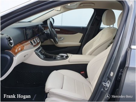 2019 Mercedes-Benz E Class - thumbnail 13